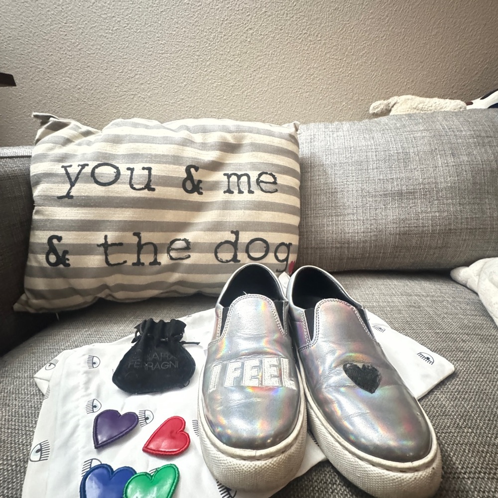 Chiara Ferragni Silver Sneakers with Black Heart
